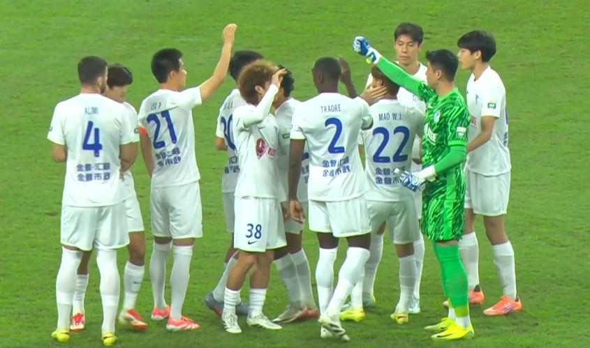 中超第28轮：大连英博2-2客平申花，首破Big4得分荒