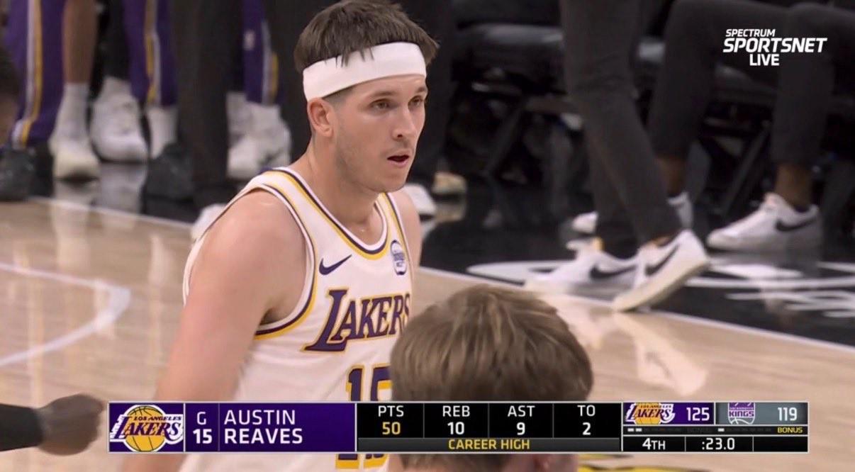 湖人vs国王罚球数对比：46-18悬殊差距，里夫斯独得22次罚球