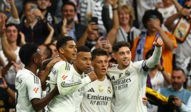 皇马2-1力克巴萨：国家德比逆袭，姆巴佩闪耀全场