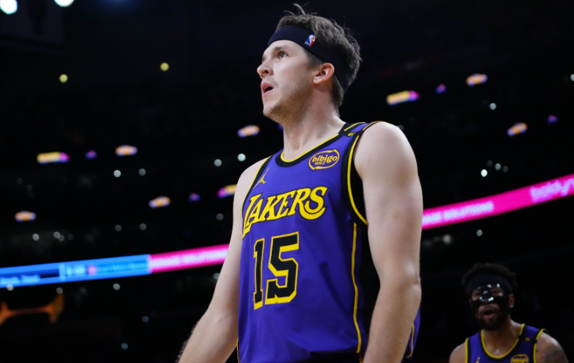 文班亚马31+14+4+3+6无缘日最佳，里夫斯51分创5大纪录夺魁