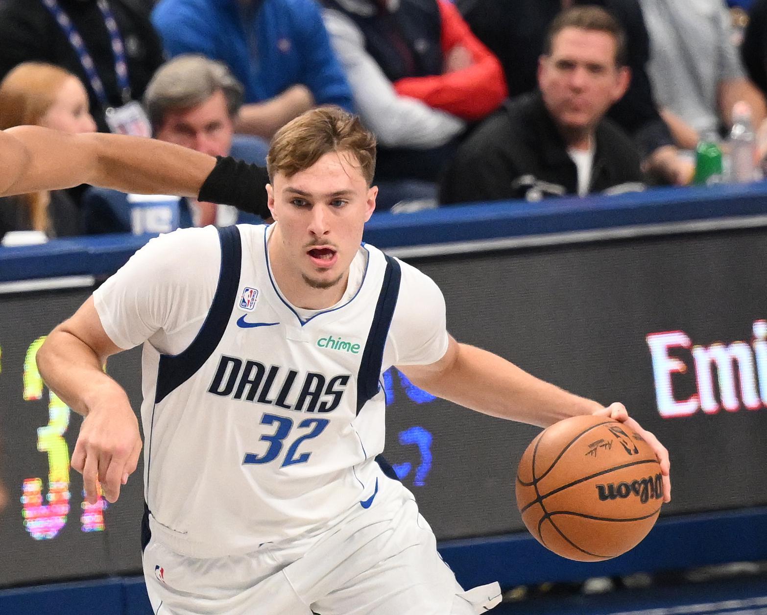 弗拉格创NBA历史：18岁新星成第五年轻单场20+得分手