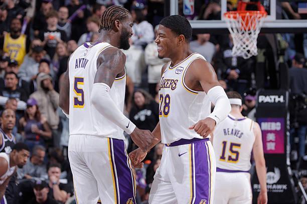 德安德烈·艾顿两双表现惊艳，湖人内线短板或迎补强？