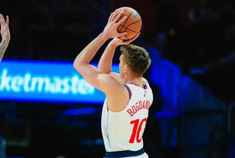 快船大将博格达洛维奇0分表现引热议 卢指导首发安排遭质疑