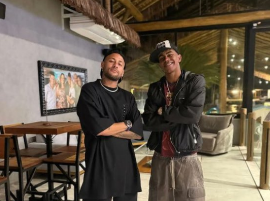 马卡报：亚马尔需学习谦逊，或步内马尔后尘引争议