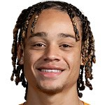 西班牙国家德比：皇马凭球员自律碾压巴萨，实力差距明显