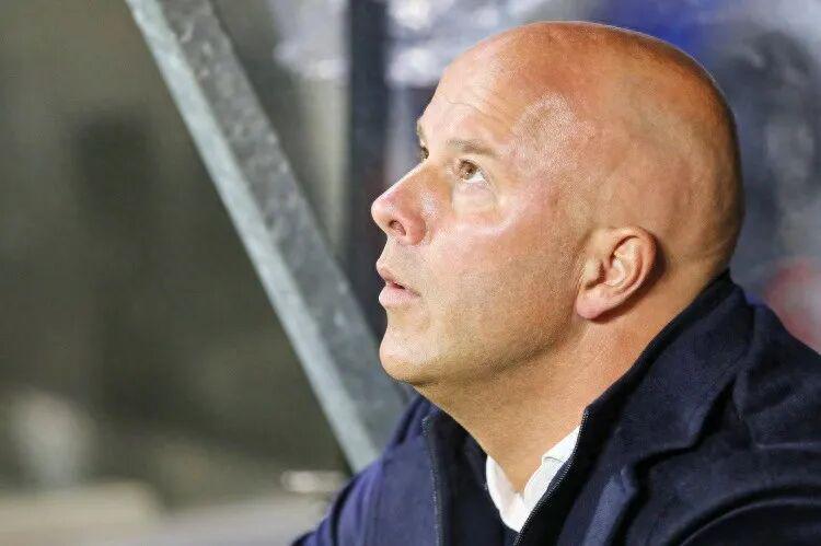 压力山大：利物浦四连败后迎战曼城皇马，斯洛特能否破局？