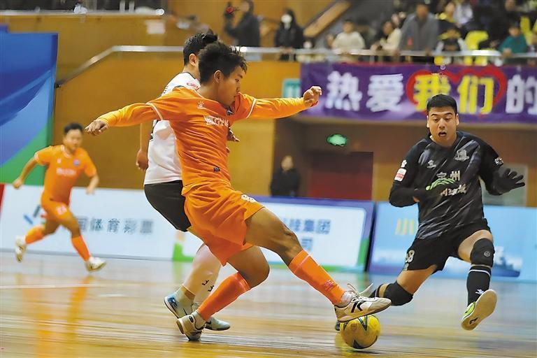 河北五超联赛：廊坊队主场6-2力克定州队 燃爆全场