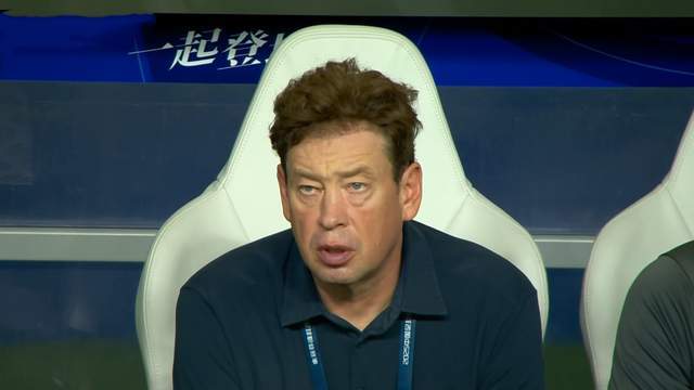 申花困境：于汉超不甘，外援未续约，斯帅战术被摸透