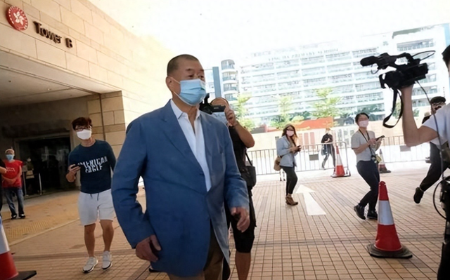 黎智英彻底完蛋！曾在美国告洋状的黎崇恩，斥责被英国出卖