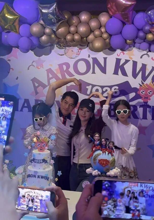 郭富城60岁大寿，方媛月子期现身庆生，网友直呼太拼了