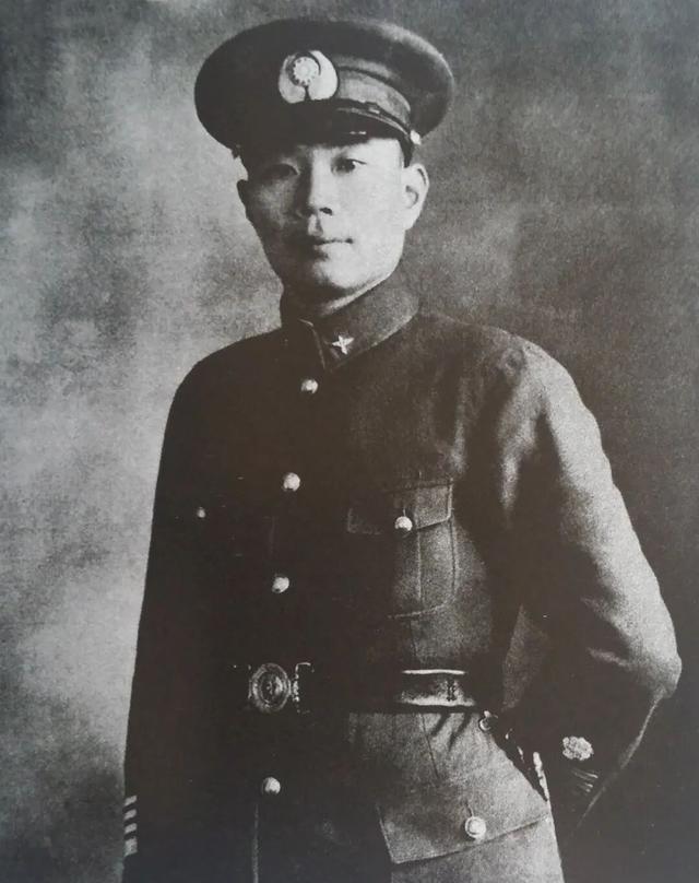 世间方有周至柔