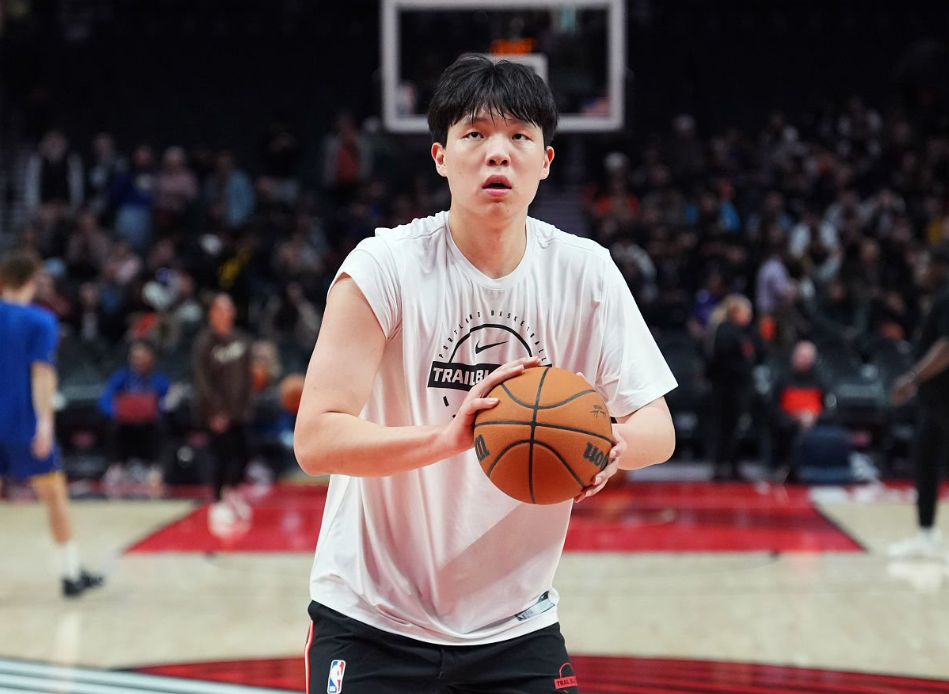 队记分析：杨瀚森需更多出场时间，但当前水平待提升