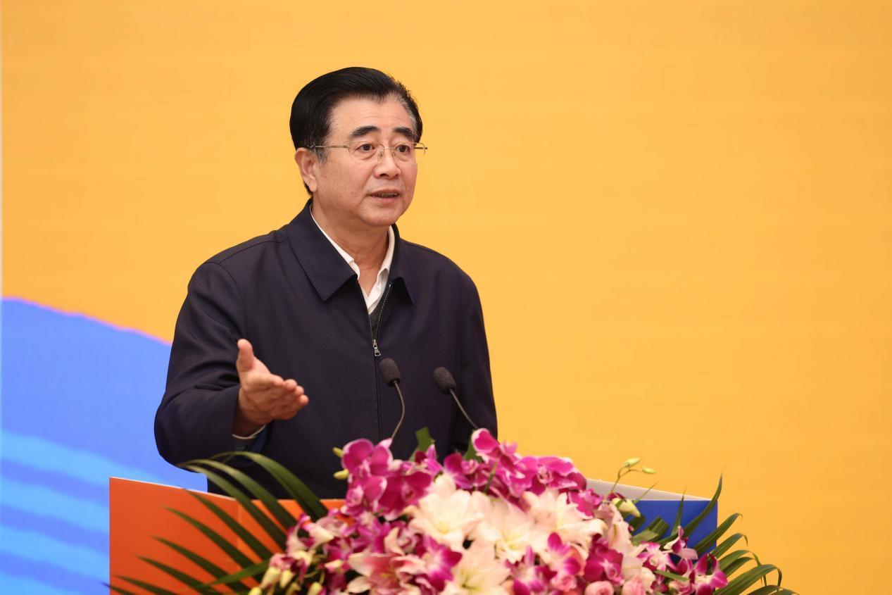 宋凯亮相钱潮杯交流会：强调中国足球发展需加强国际交流