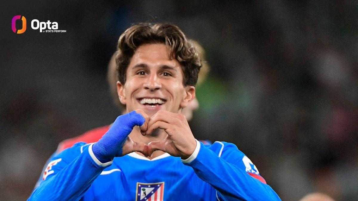 朱利亚诺-西蒙尼近5场西甲造4球，效率飙升引关注