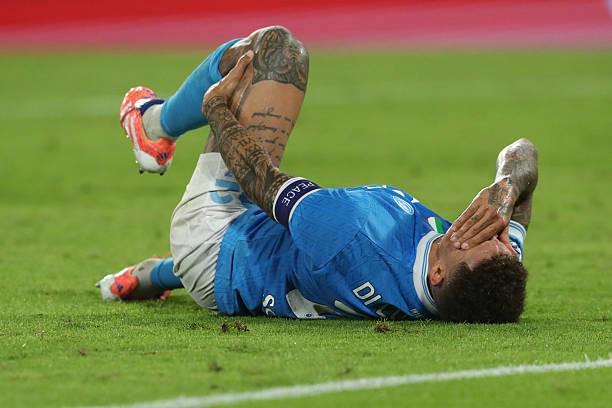 前裁判质疑迪洛伦佐造点不道德，那不勒斯官方强烈谴责