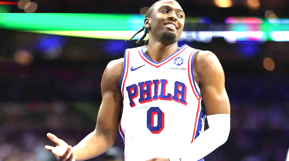 马克西43+8、埃奇库姆26+7！76人三连胜登顶东部第一，六大看点解析