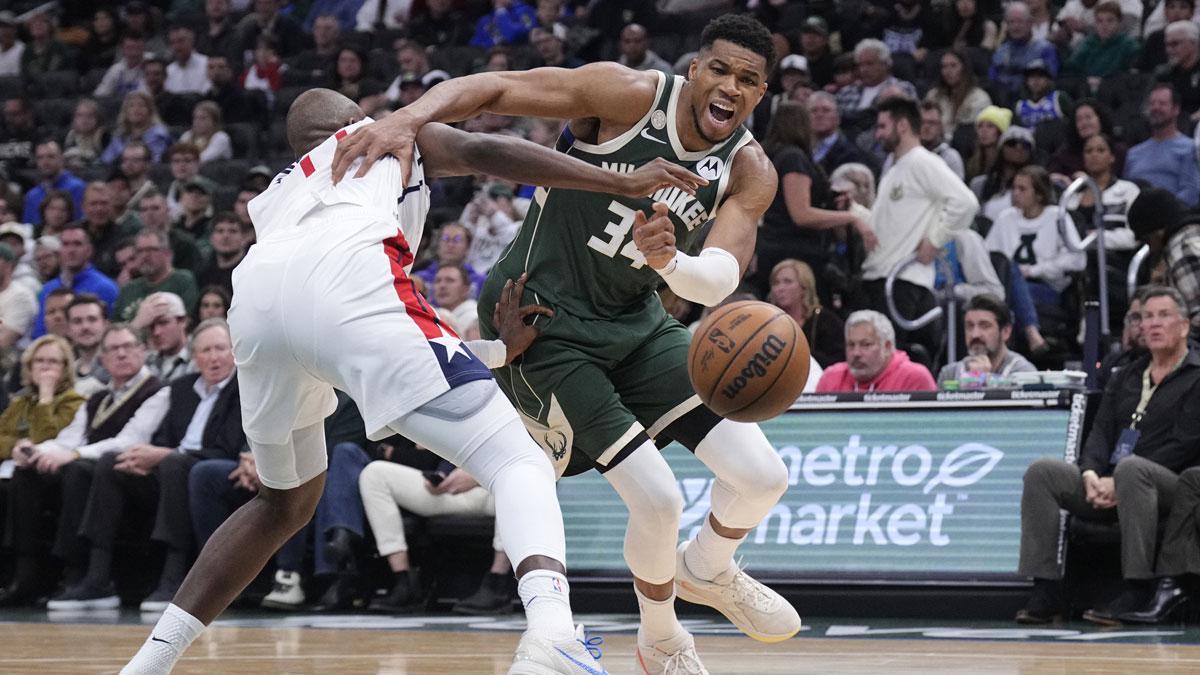 扬尼斯·阿德托昆博赛场表现