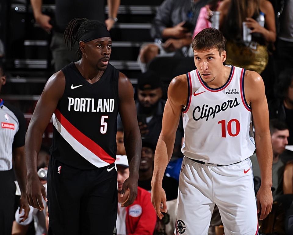 快船后场大将状态低迷，伤病阴影或致其跌出轮换阵容