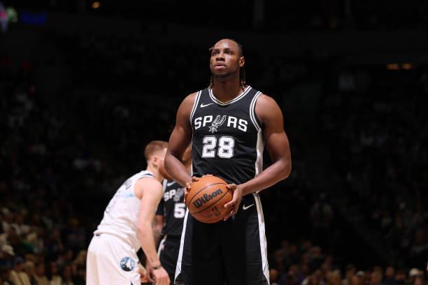 灰熊签前马刺内线新星巴锡，十日短合同能否助其站稳NBA？