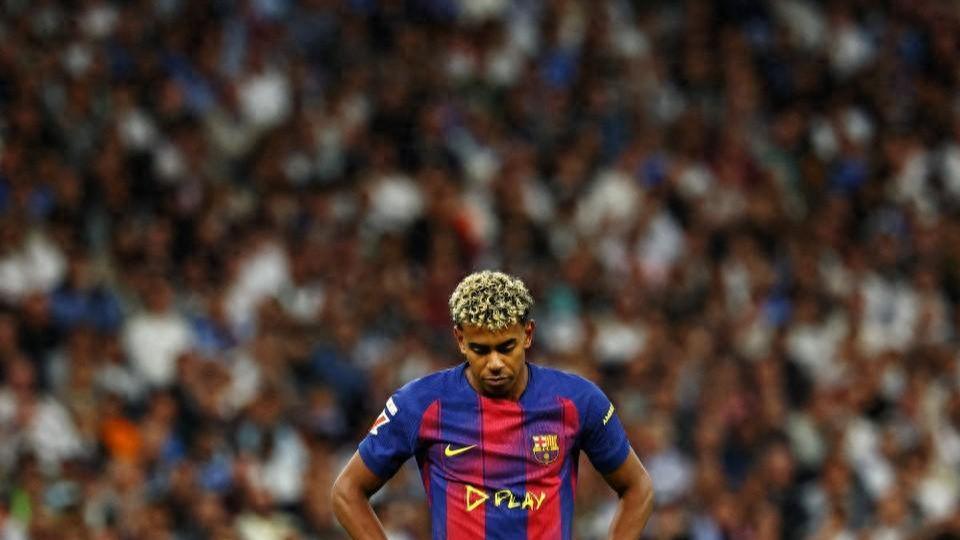 从巅峰滑落：亚马尔的10月低谷与重生之路