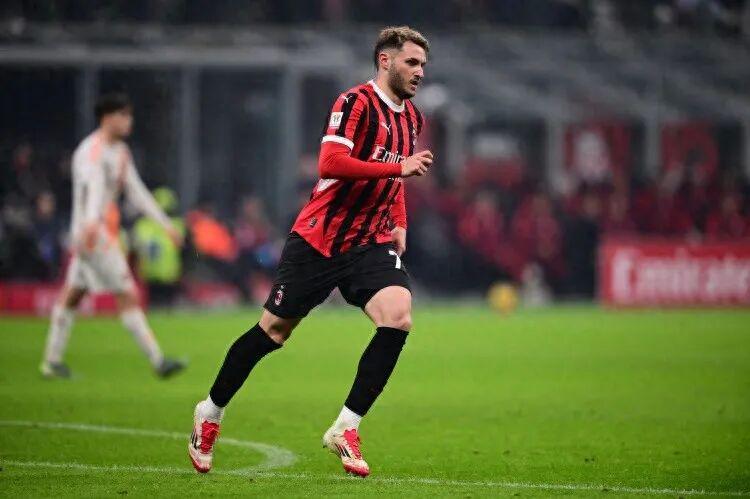 阿莱格里怒批锋线！希门尼斯难堪大用，米兰冬季或引新锋