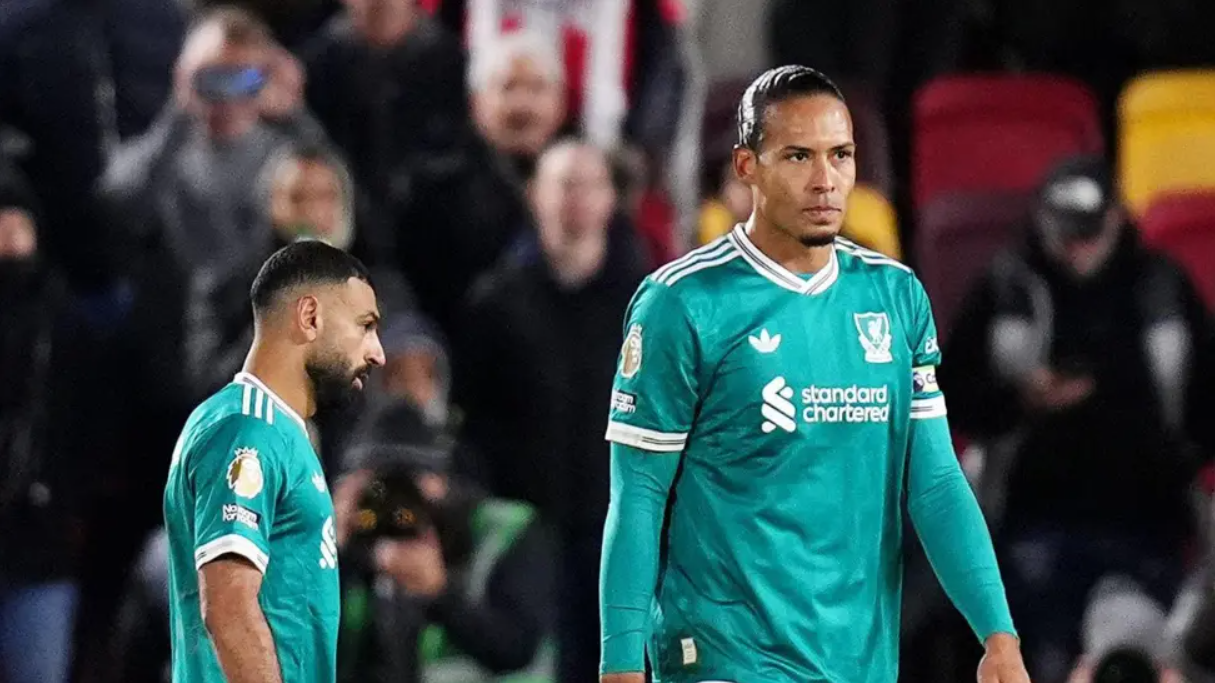 鲁尼锐评：范戴克萨拉赫未展领袖风范，利物浦陷领导力困境