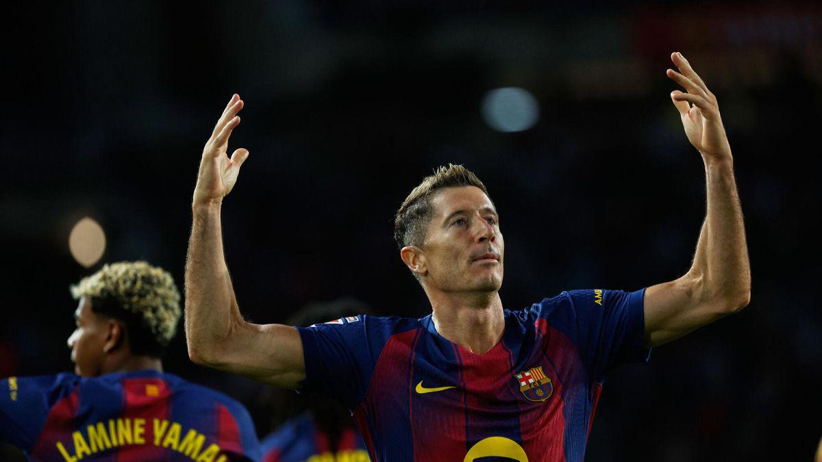 莱万伤缺两周后回归训练，或入选本周末巴萨对阵埃尔切大名单