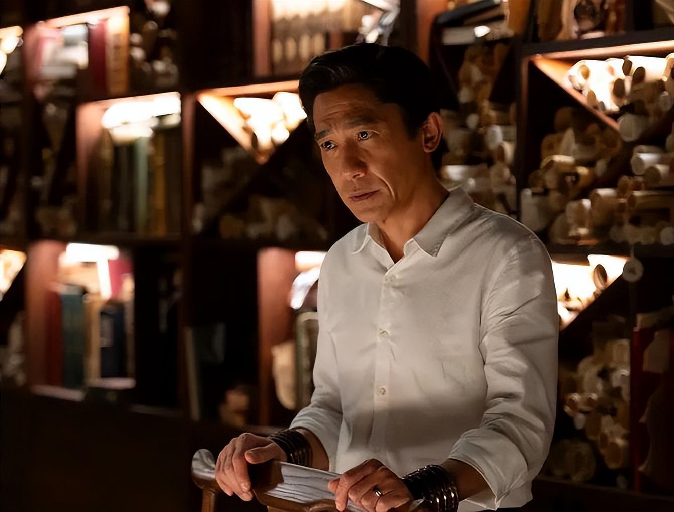 5亿投资《澎湖海战》未映先挫，易烊千玺参演或受波及