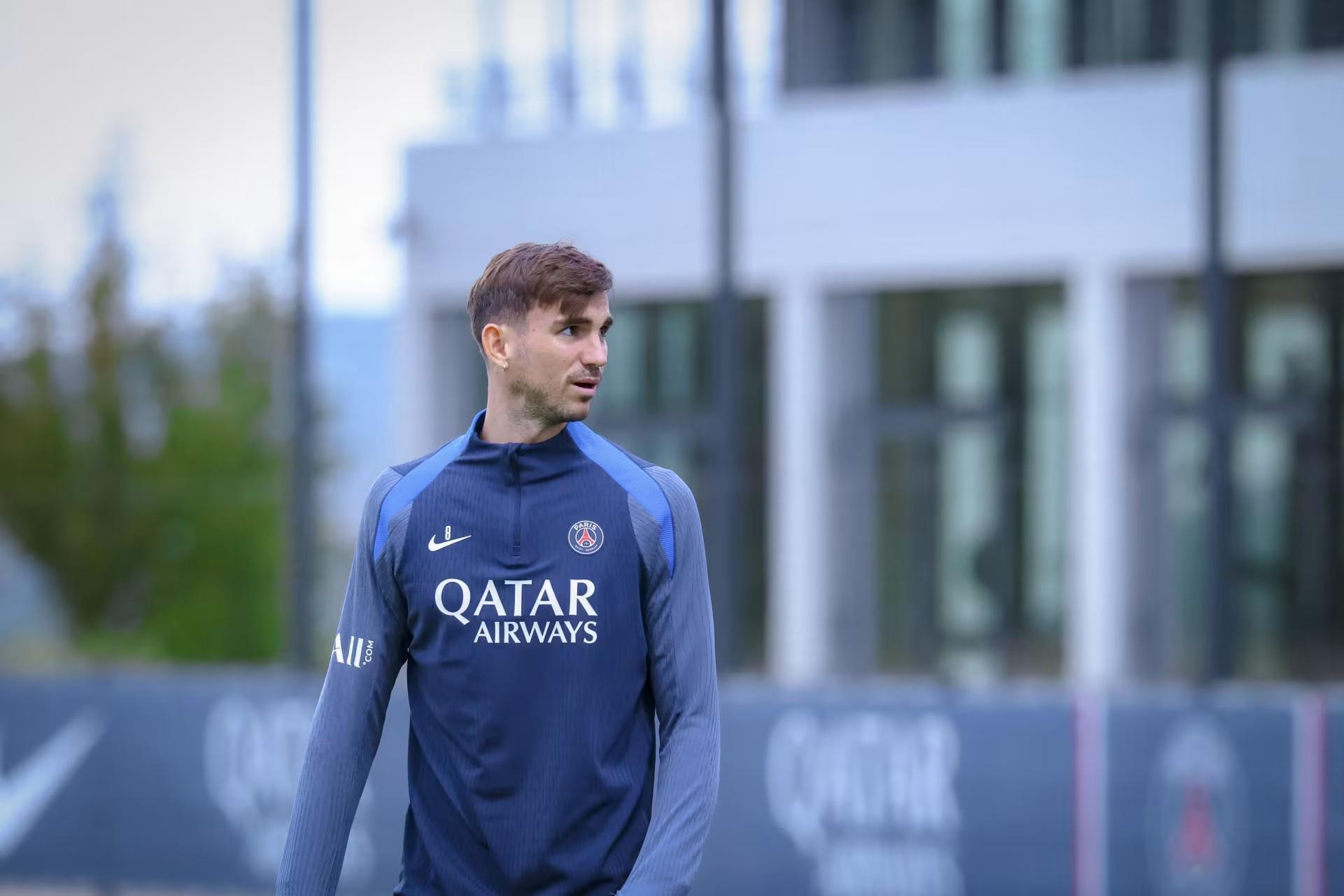 巴黎圣日耳曼伤情更新：法比安-鲁伊斯启动恢复训练