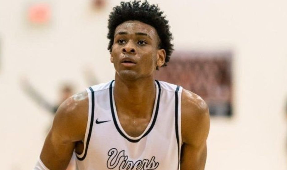 山西男篮或签新外援格雷格-布朗：蓝领锋线，防守吃饼强但进攻待提升