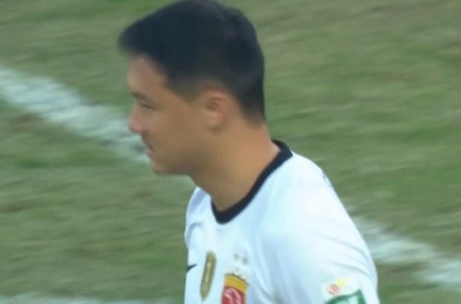 冯劲达成中国顶级联赛200场里程碑，海港生涯数据亮眼