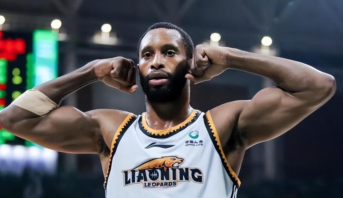 辽宁男篮今夏阵容大调整：韩德君退役，球员转会与禁赛动态