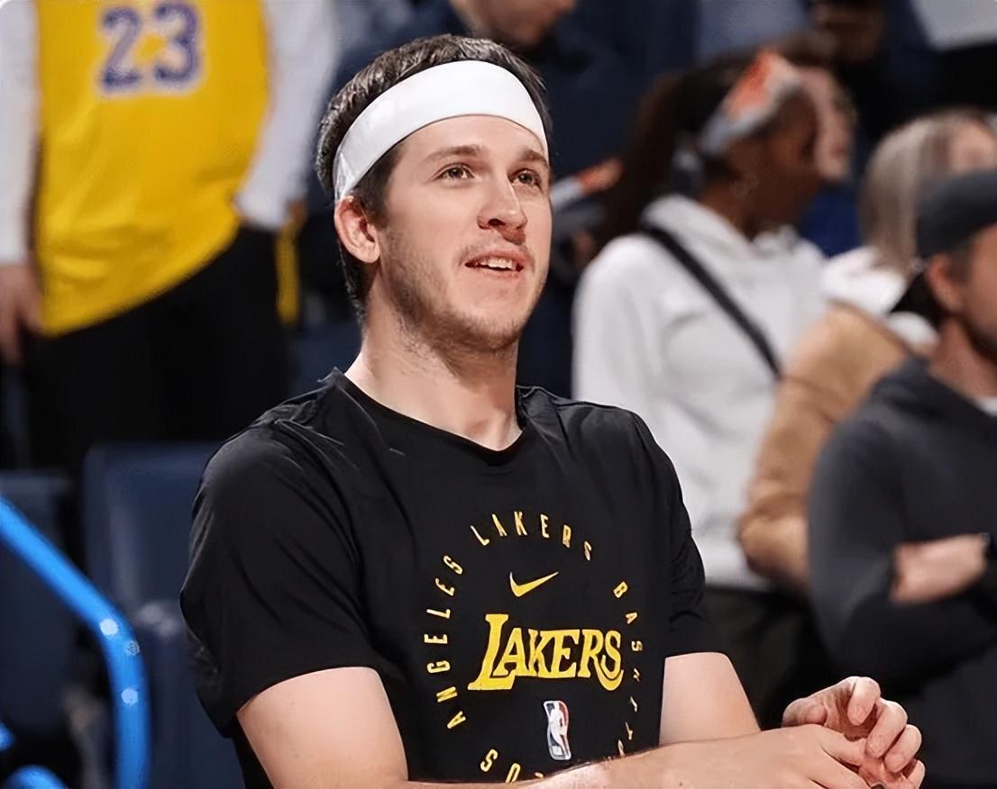 湖人负开拓者：4首发表现出色难救主，克内克特失准，拉拉维亚低迷