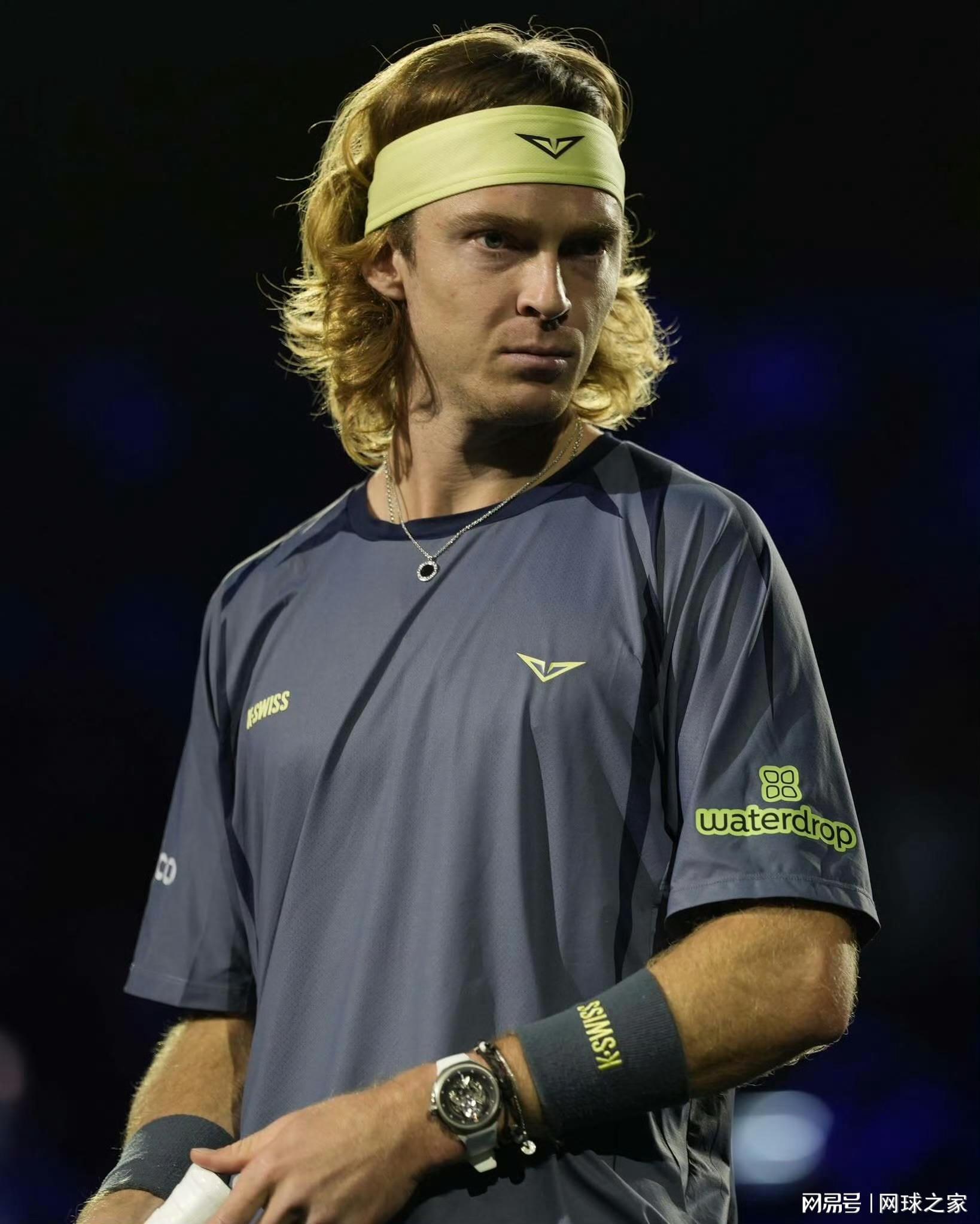 卢布列夫的低谷与重生：技术转型与情绪重启的双重挑战