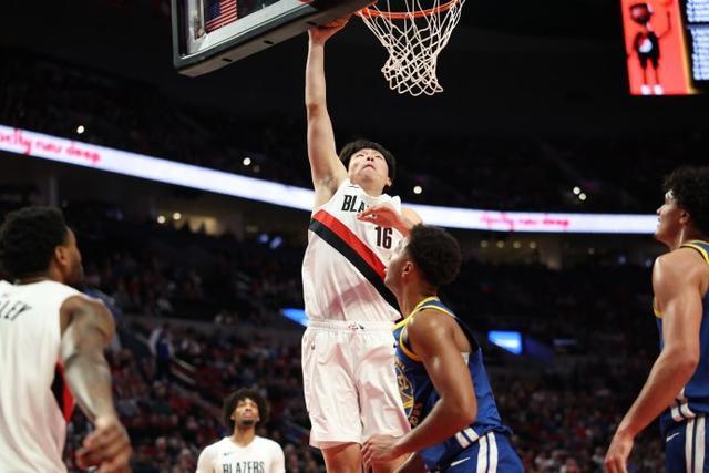 斯普利特：杨瀚森暂未适应NBA节奏 暂不增加其出场时间