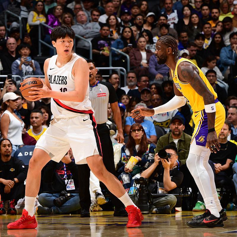 NBA常规赛：杨瀚森1分表现 开拓者122-108力克湖人终结连胜