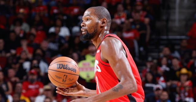 杜兰特赛后发声：开季压力山大，首胜让更衣室氛围沸腾