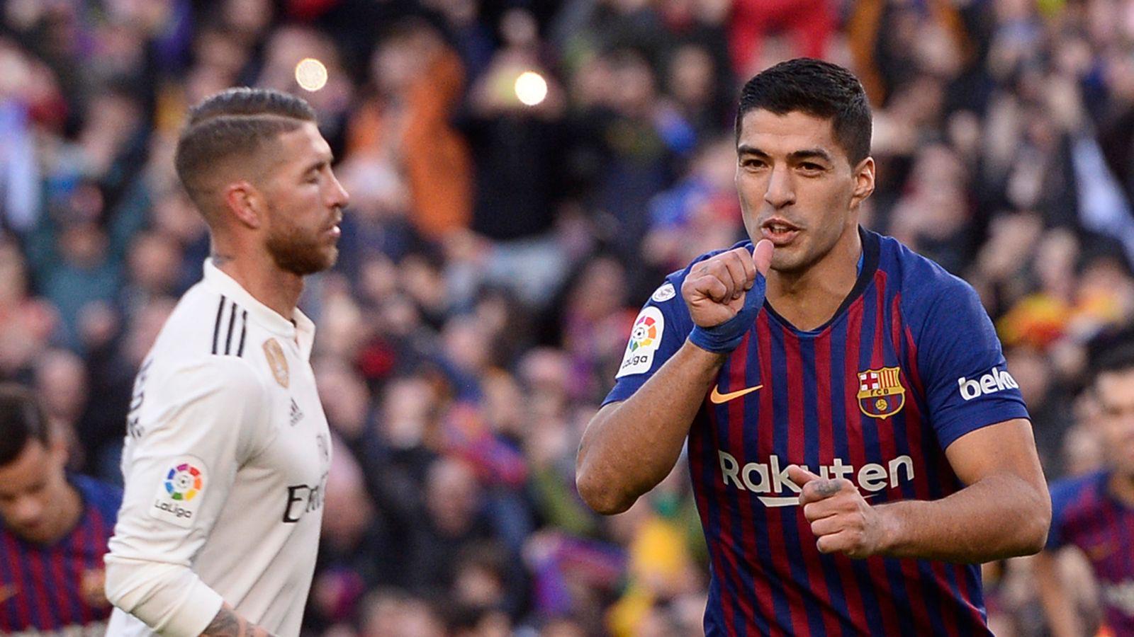 7年前的今天：苏亚雷斯帽子戏法助巴萨5-1狂胜皇马