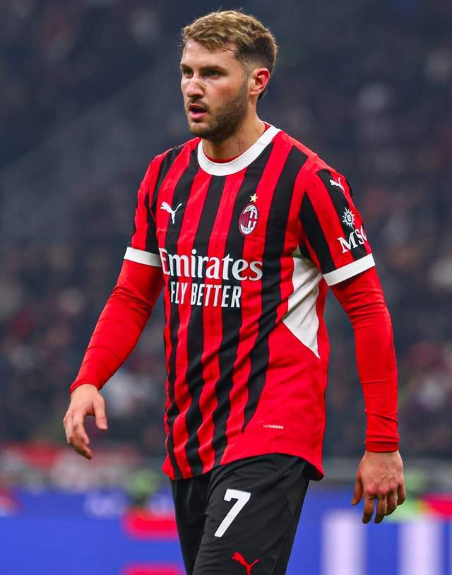 意甲焦点战：亚特兰大VSAC米兰，中锋疲软成米兰隐忧