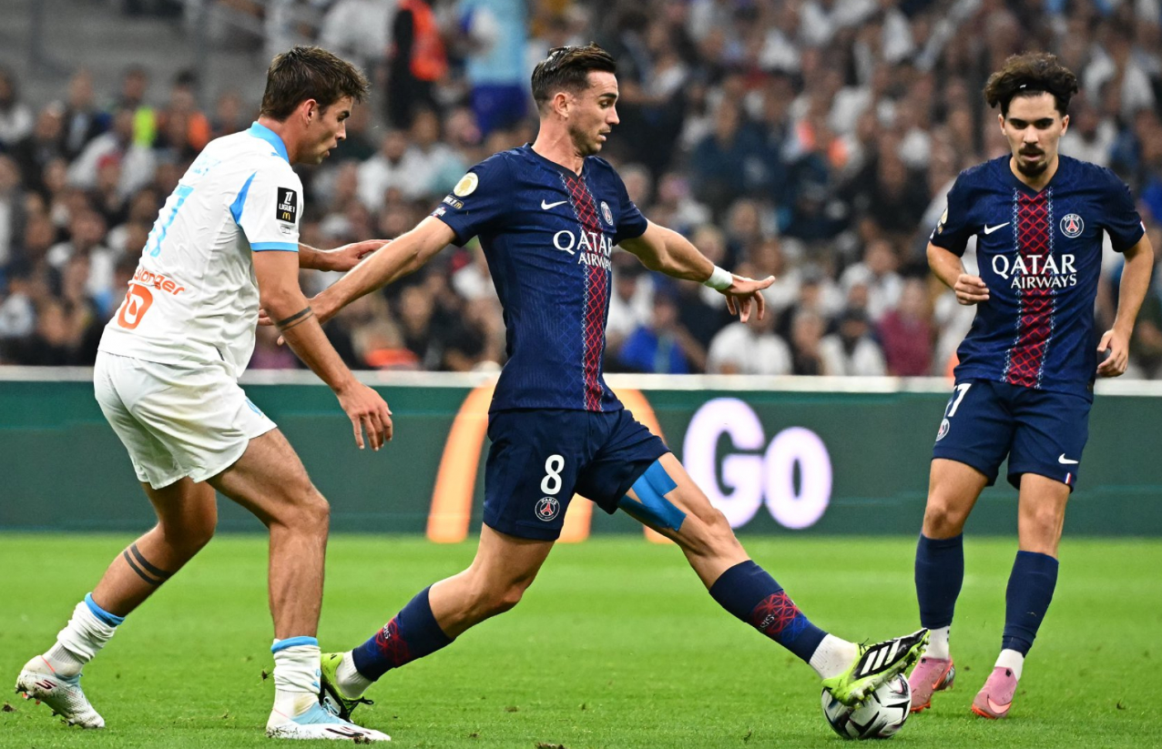 队报：鲁伊斯、内维斯复出合练，周中联赛或联袂登场