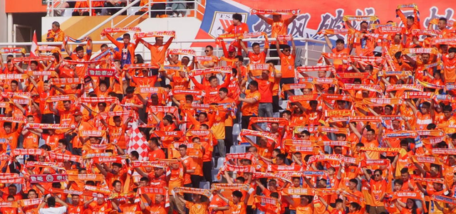 泰山队成中超照妖镜：冠军争夺实为菜鸡互啄？