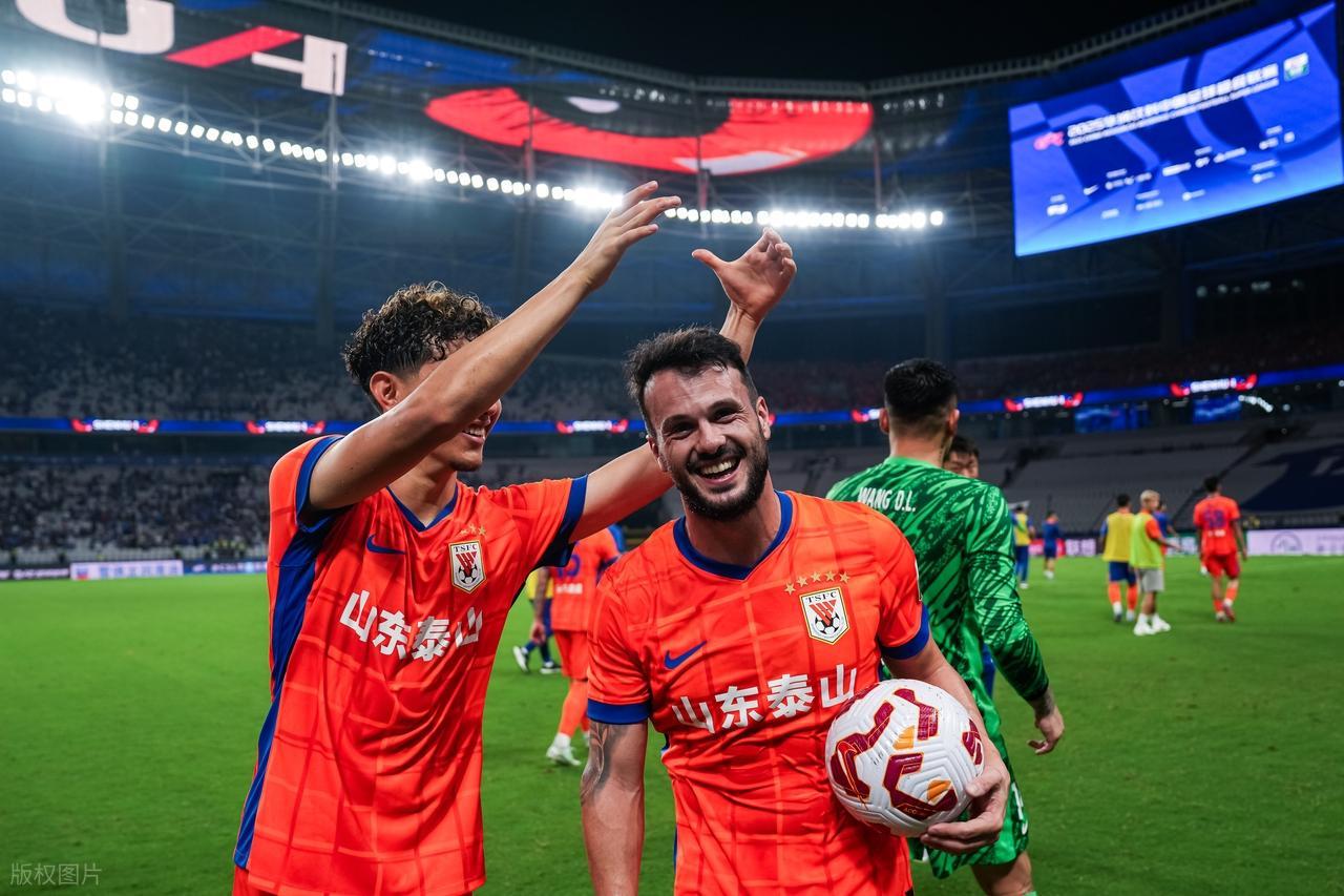 泰山外援重组：续约瓦科还是重建中场？新帅决策成关键