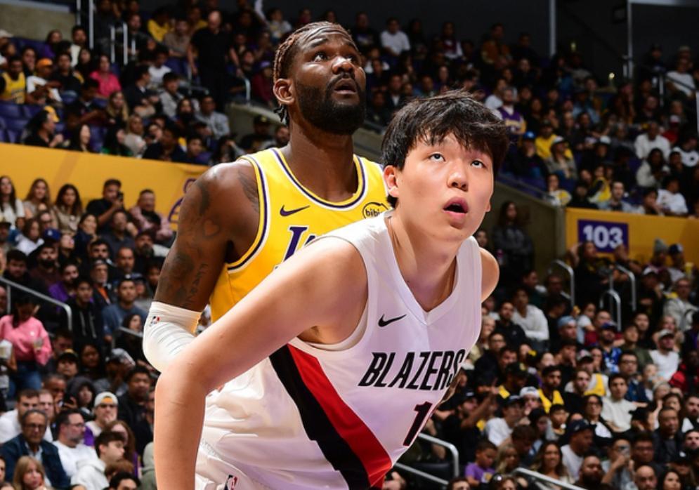 杨瀚森NBA表现引争议，上海男篮四外援确定，曾凡博重返CBA