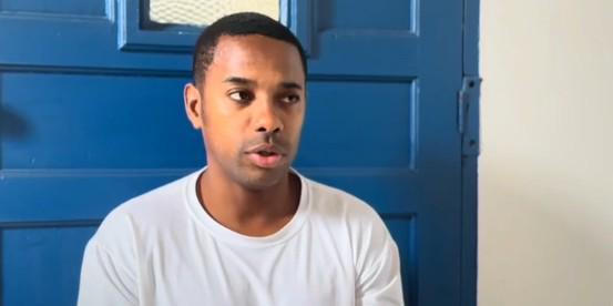 罗比尼奥监狱生活揭秘：九年服刑无特权，周日踢球成日常