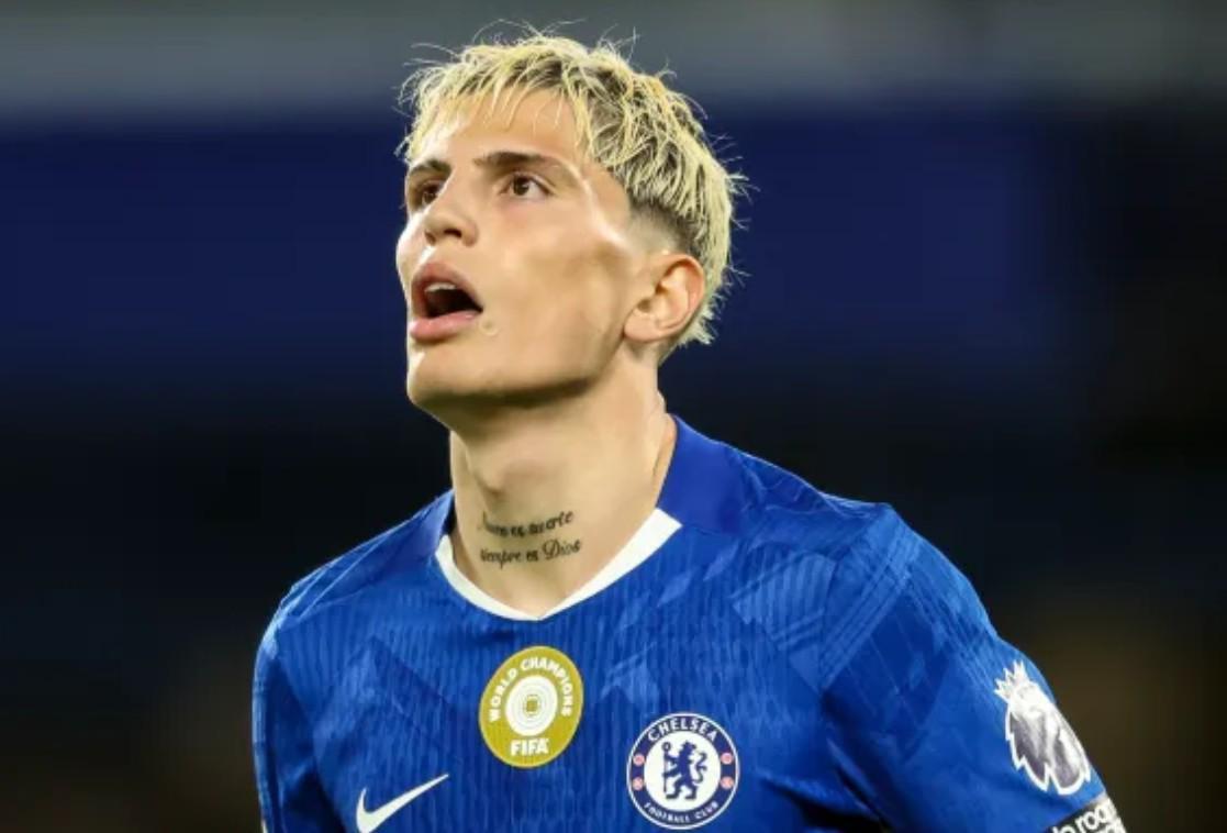 加纳乔谈转会切尔西：恩佐鼎力支持，每周短信助我适应新环境