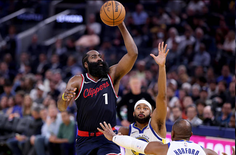 快船79分惨败勇士创4年新低 队记直呼表现丑陋如新兵