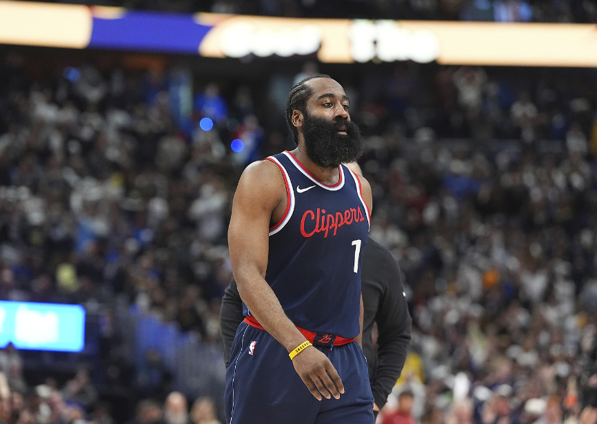 NBA快船79-98负勇士：球员表现大起底，仅1人良好5人崩盘