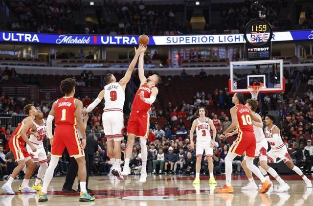 蒂格：老鹰队需更多拼劲球员，肤色深浅与能力相关引热议