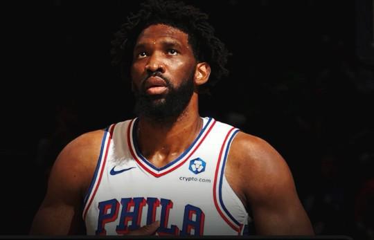 高效制胜！恩比德23分钟狂轰25分7板5助，创历史第三快纪录