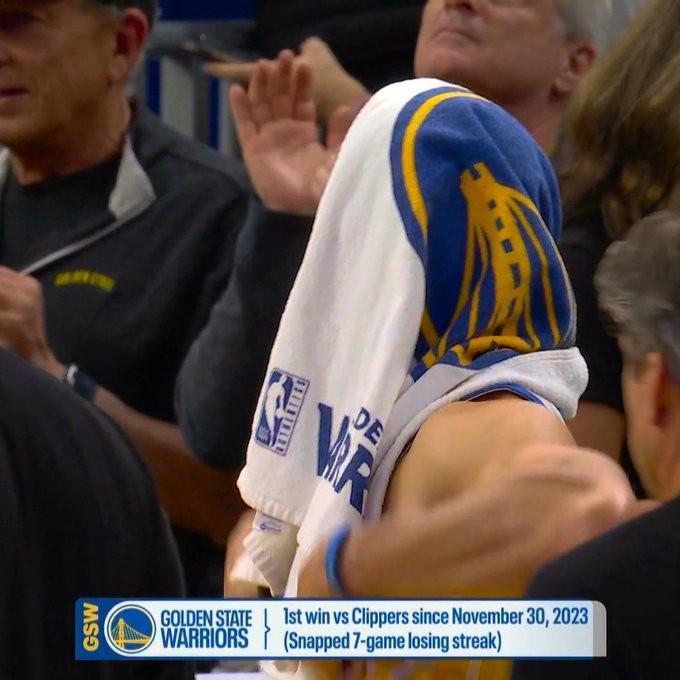 勇士终结对快船七连败 时隔近两年首胜快船创佳绩